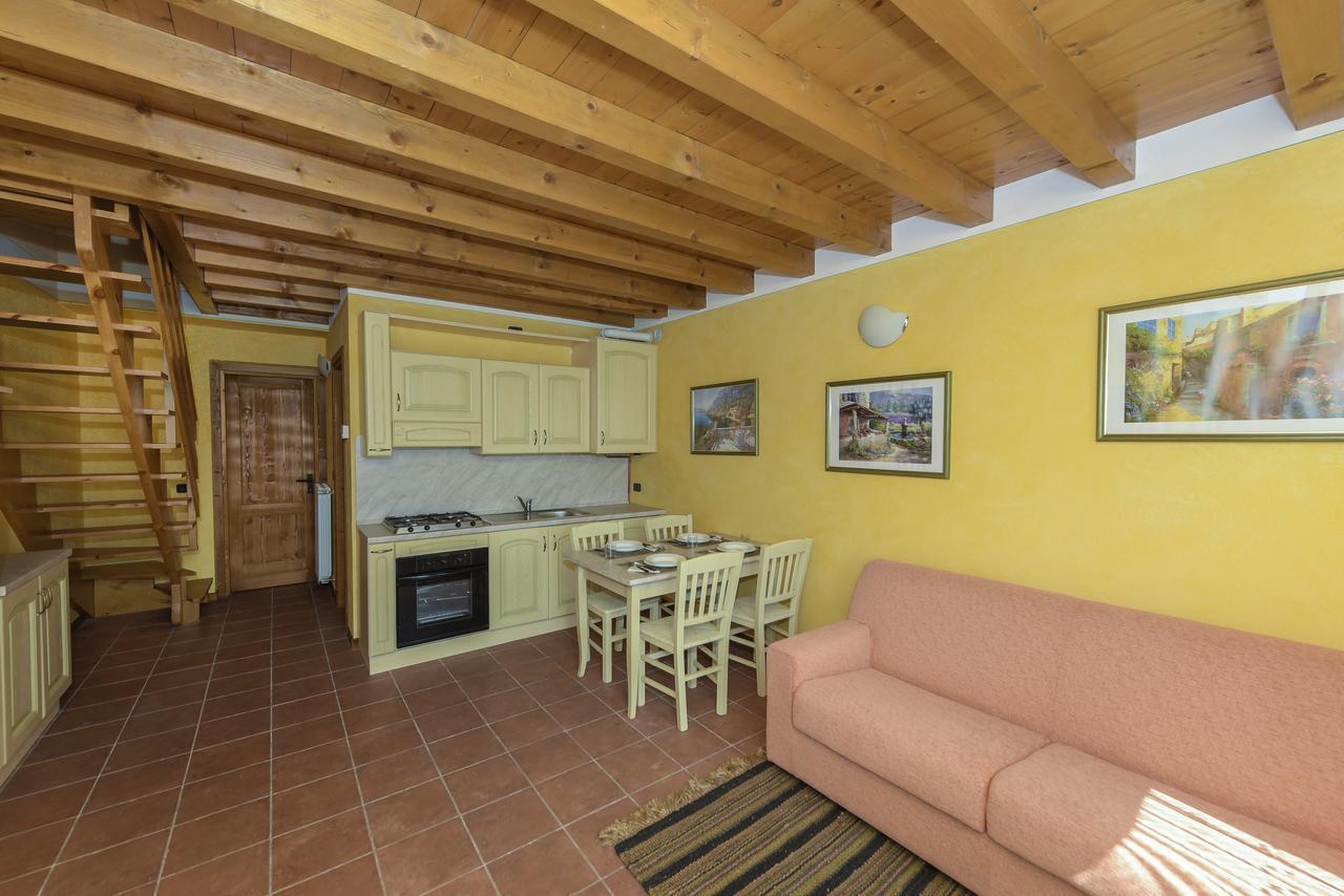 Residenza Borgo Antico Villa Paratico Exteriör bild